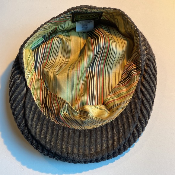 ❗️SALE❗️Men’s newsboy cap with buckle detail - Picture 5 of 7